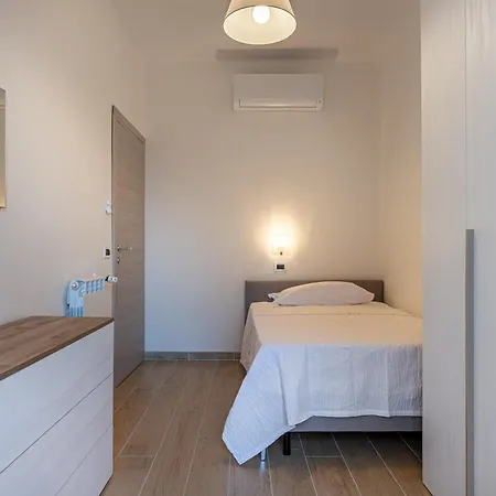 Luxury Romeo Menti - 2 Minutes Center Vicenza