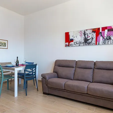Luxury Romeo Menti - 2 Minutes Center Vicenza